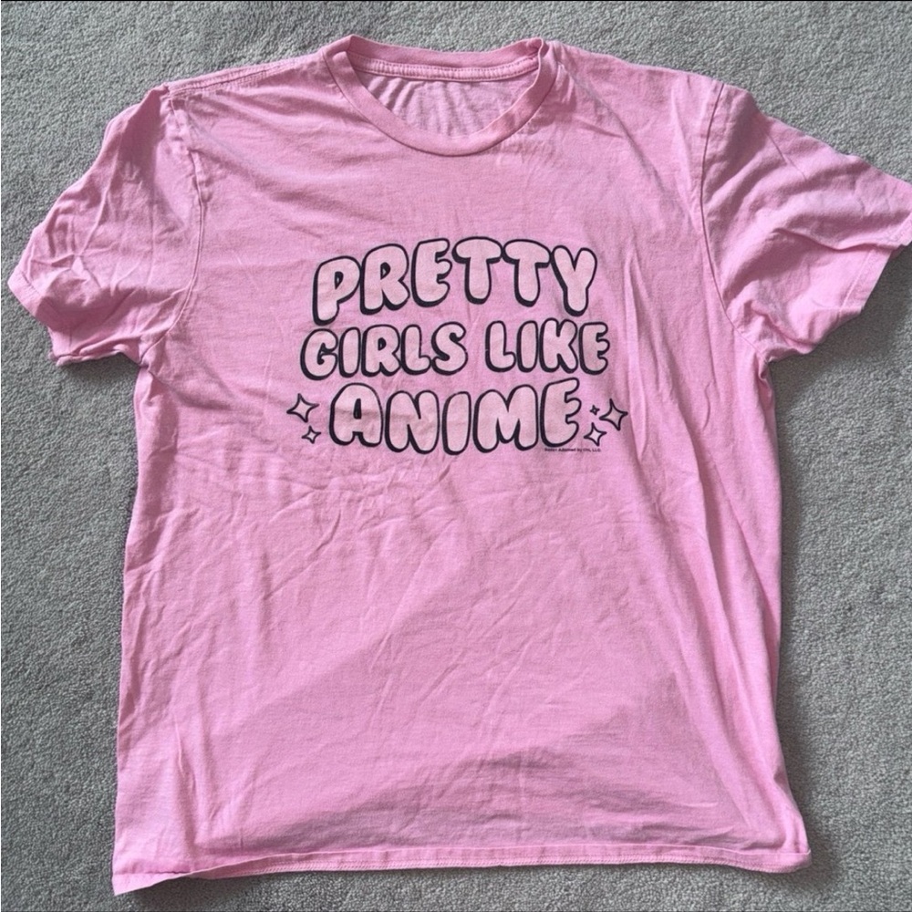 Hot Topic Pretty girls like anime pink graphic T-Shirt